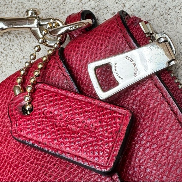 COACH ♥️ Large Red Leather Wristlet/Wallet style 52334 - Picture 7 of 7